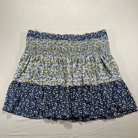 Banana Republic Factory Shirred Waist Flirty Mini Floral Mini Skirt - XL - Picture 1 of 9